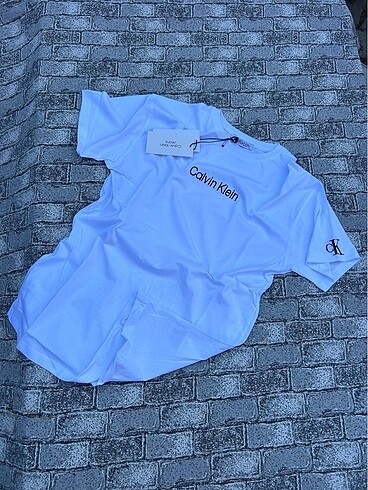 CALVİN KLEİN