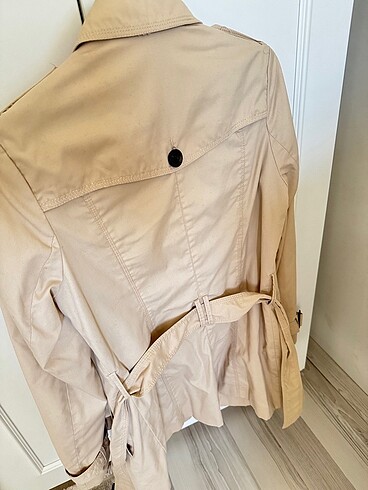 m Beden camel Renk Stradivarius trençkot ????