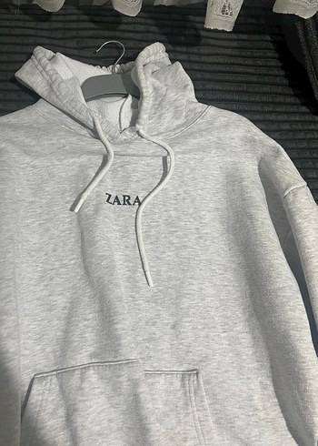 Gri Kapüşonlu Oversize Sweatshirt - Görsel 4