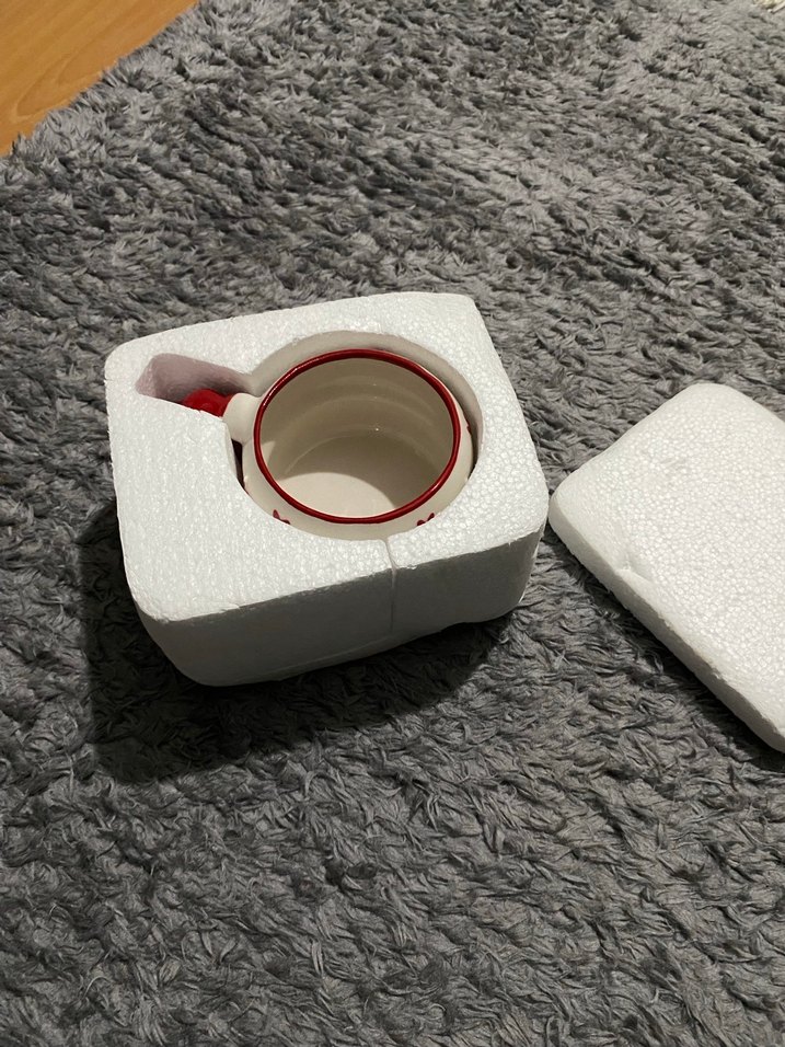 Kırmızı Kalp Desenli Beyaz Seramik Kupa - Görsel 5