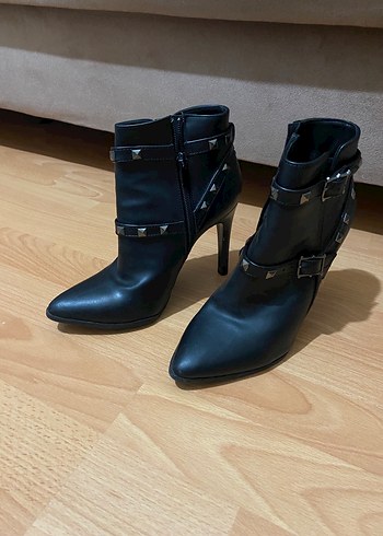 37 Numara Topuklu Ayakkabı - Görsel 3