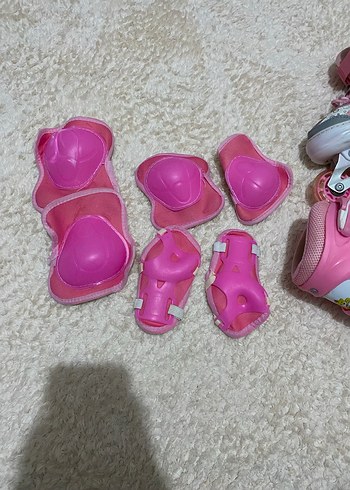 34-35-36-37 KIZ ÇOCUK PATENİ VE KORUYUCU EKİPMANLARI - Görsel 4