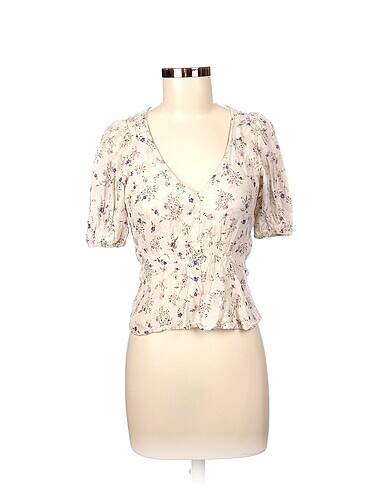 Stradivarius Bluz %70 İndirimli.