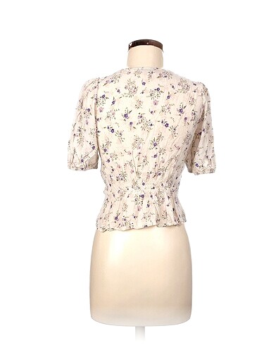 m Beden Stradivarius Bluz %70 İndirimli.
