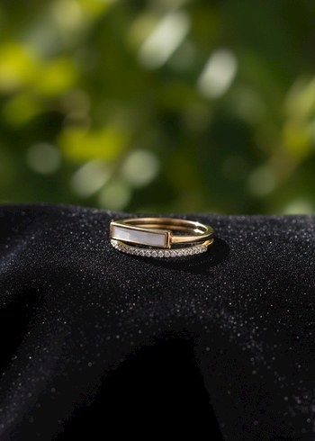 Minimalist İnci Detaylı Altın Kadın Yüzük - Görsel 2