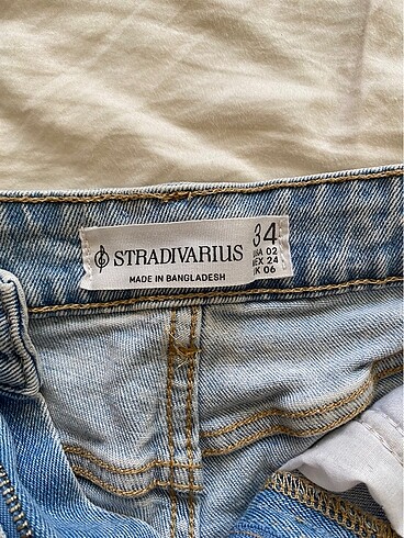 Stradivarius stradivarius kot şort