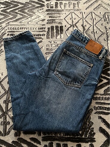 38 Beden Zara yırtık jean