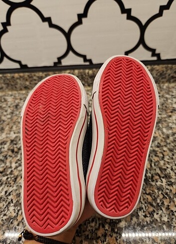 24 Beden gri Renk H&m converse 