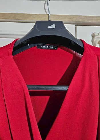 Bordo kruvaze yaka  cıtcıtlı Body - Görsel 4