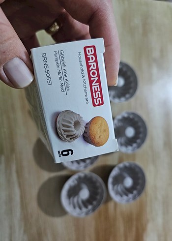 12'li Silikon Mini Muffin Kalıbı - Görsel 3