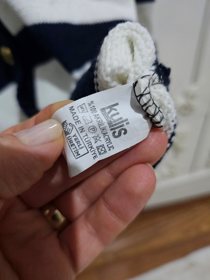 Düğmeli Çizgili Kadın Hırka - Görsel 4