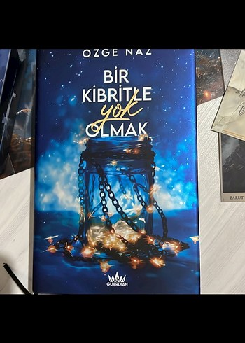 Özge Naz - Bir Kibritle Yok Olmak - Görsel 2