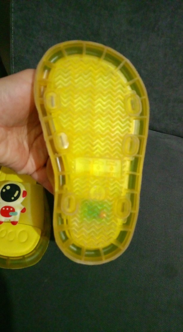 Sarı Baskılı Tokalı kız erkek Çocuk Sandalet - Görsel 2