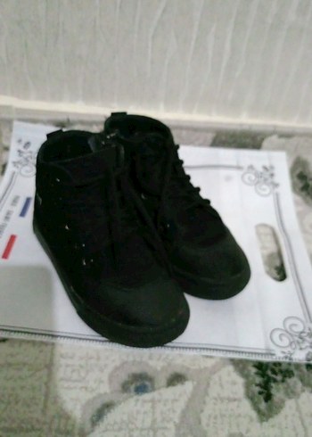 Bot Çocuk Siyah Baskılı Kauçuk Bot - Görsel 4