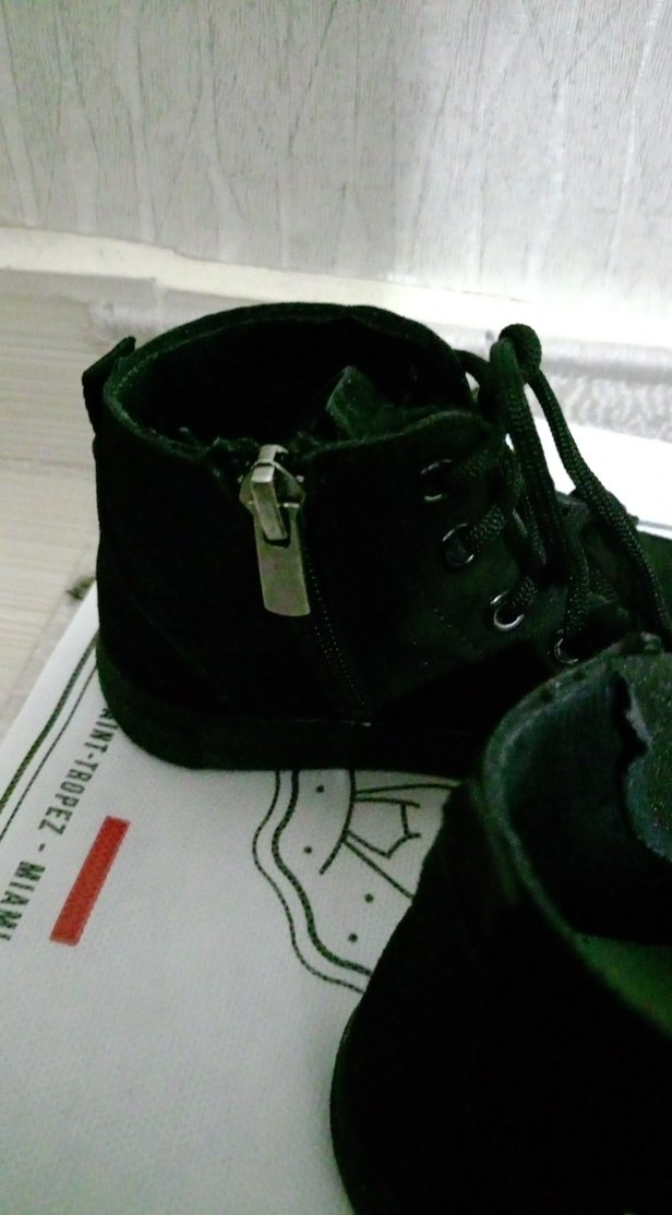 Bot Çocuk Siyah Baskılı Kauçuk Bot - Görsel 3