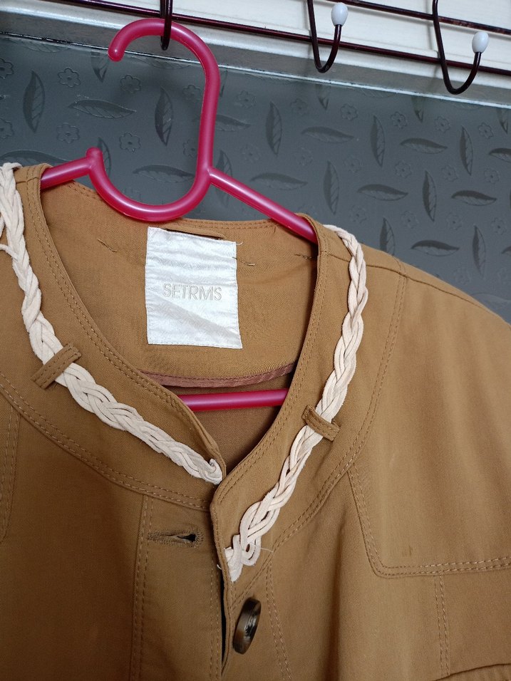 Düğmeli Bej Vintage Kadın Uzun Süet Kaban - Görsel 3