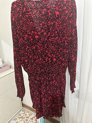 xl Beden kırmızı Renk Zara model elbise