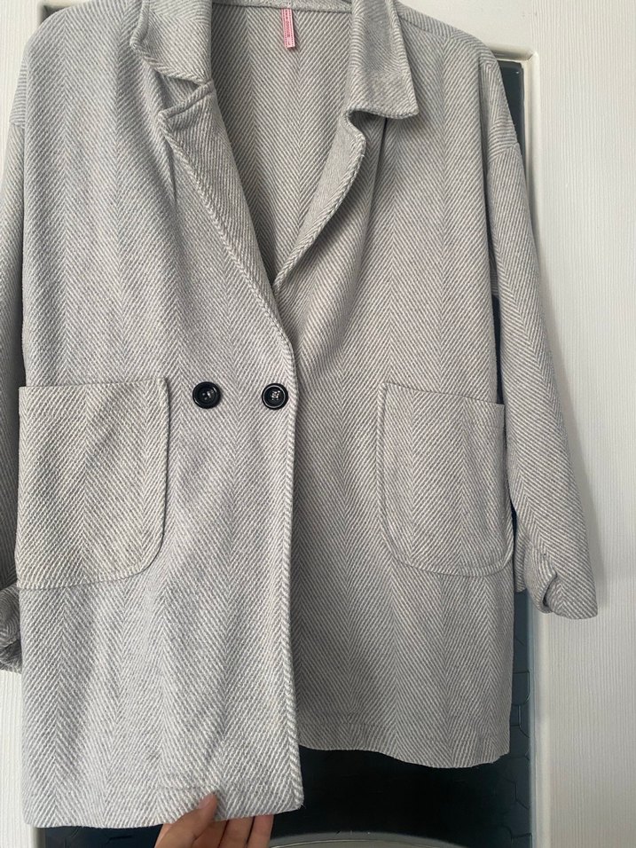 Kaşe Kaban Midi Düğmeli Gri Kadın Ceket - Görsel 3