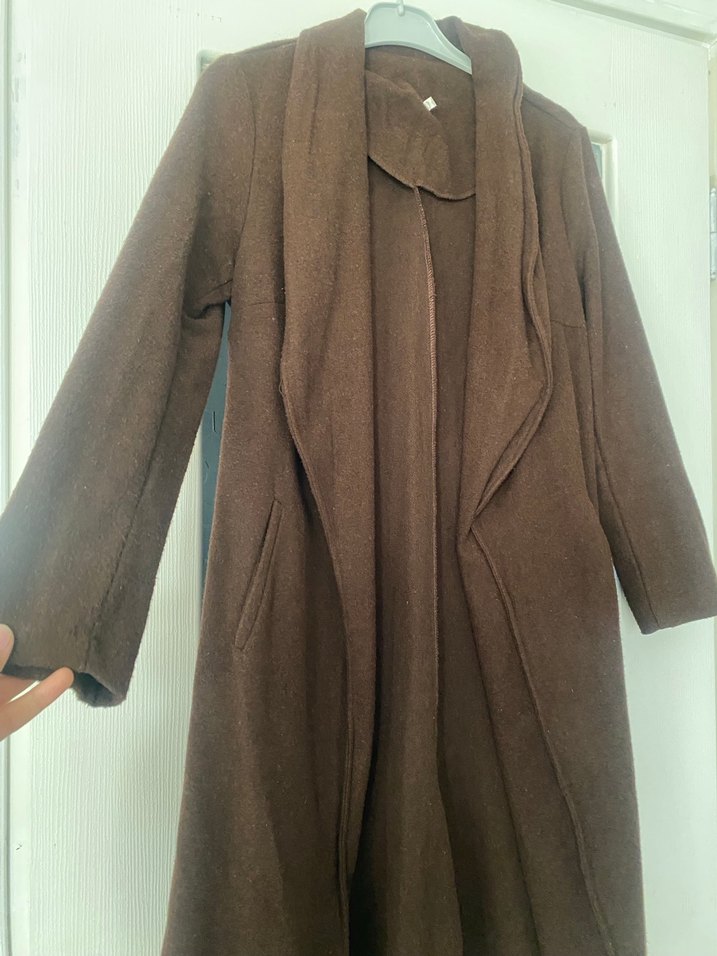 Düğmeli Kahverengi Yün Kaşe Kabanı - Görsel 5