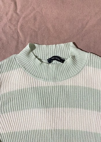 Beyaz-Yeşil Çizgili Uzun Kollu Triko Kazak - Görsel 2