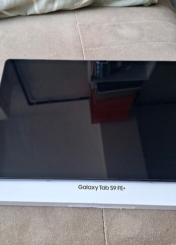 Samsung Galaxy Tab S9 FE plus 