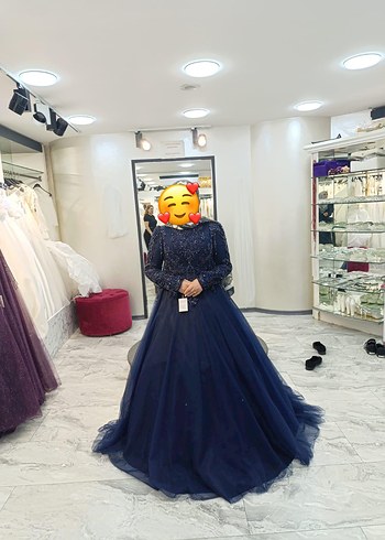 Uzun Kollu Koyu Mavi Drapeli Nişanlık