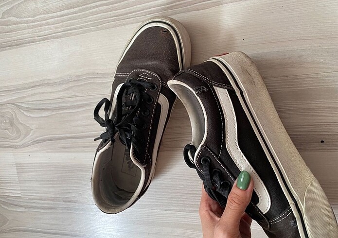 39 Beden Vans platform