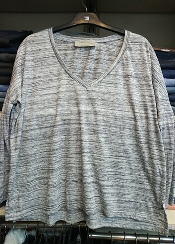 Zara swshirt
