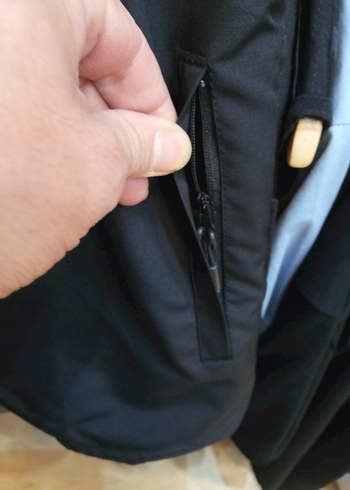 Erkek Siyah Fermuarlı Yumuşak Dokulu Yelek - Görsel 3