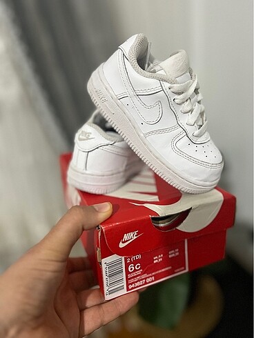 23 Beden beyaz Renk 23,5 numara Nike air force