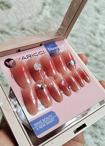 Taşlı Takma Tırnak - Görsel 3