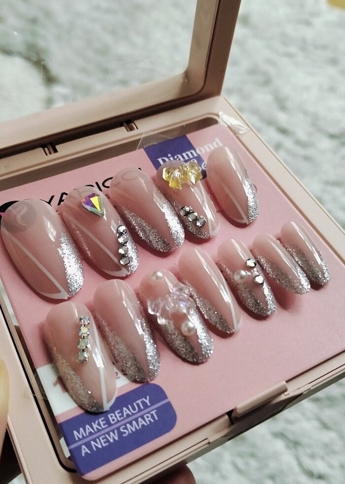 Taşlı Takma Tırnak  - Görsel 4