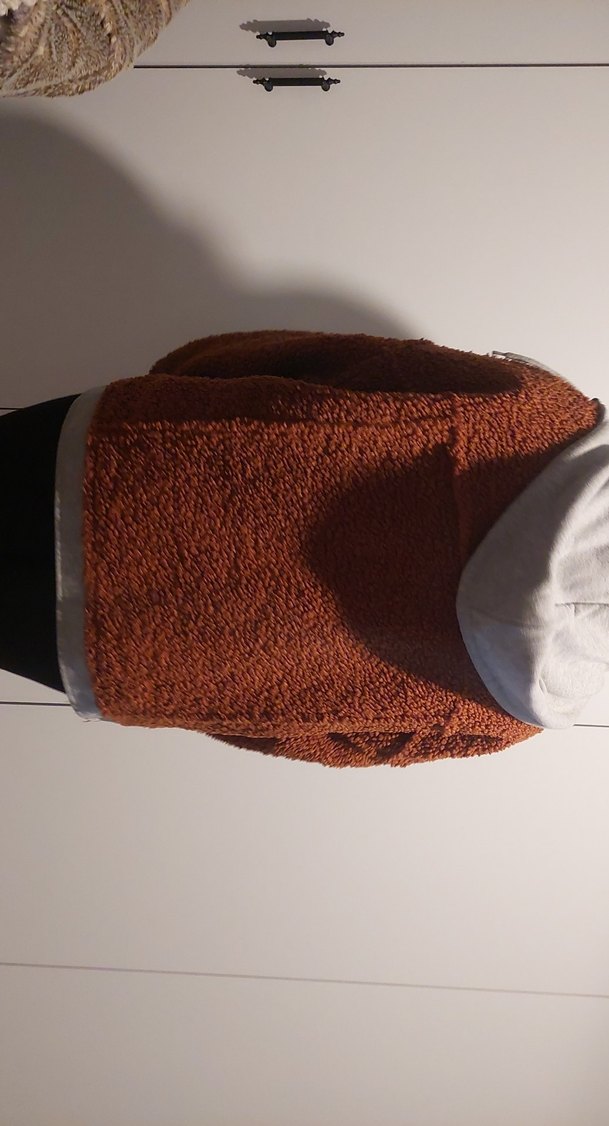 Kahverengi Kapüşonlu Yumuşak Midi Mont - Görsel 2