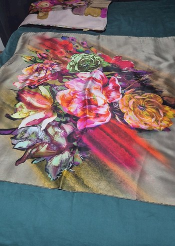 Çiçek Desenli armine eşarp - Görsel 2