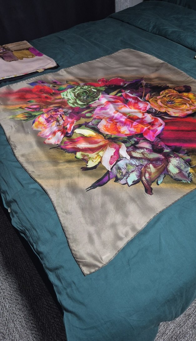 Çiçek Desenli armine eşarp - Görsel 3