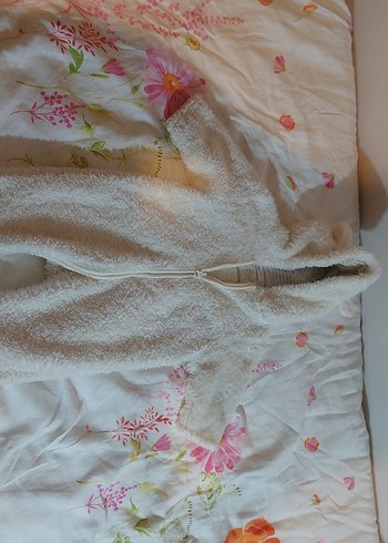 Bebek Beyaz Kürk Detaylı Kapüşonlu Tulumu - Görsel 2