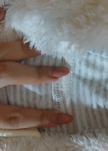 Bebek Beyaz Kürk Detaylı Kapüşonlu Tulumu - Görsel 4