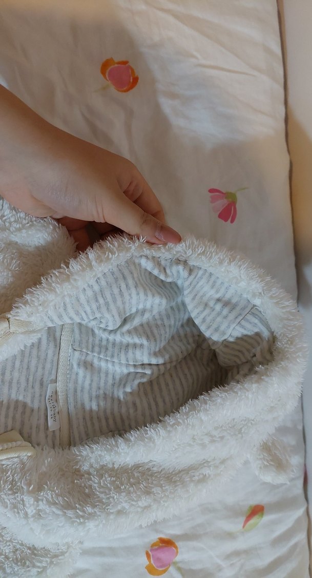 Bebek Beyaz Kürk Detaylı Kapüşonlu Tulumu - Görsel 3