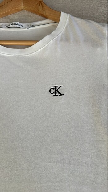 m Beden Calvin klein kadın tshirt