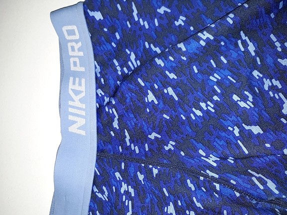nike tayt