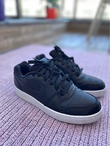 38,5 Beden Nike ayakkabı