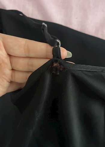 Siyah degaje yaka askili bluz - Görsel 5