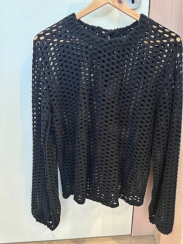 Zara Bluz
