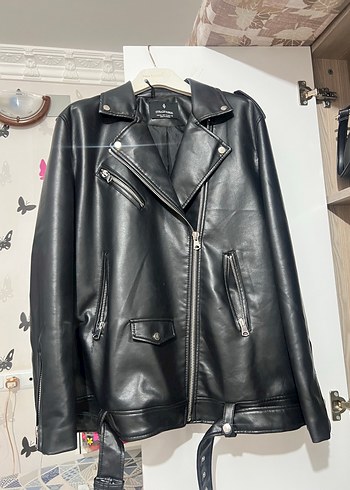 Stradivarius Siyah Deri Biker Ceket, Salaş Kesim