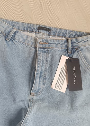 Trendypol Mavi Loose Fit Midi Kadın Jean - Görsel 4