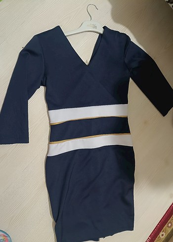 V Yaka Midi Kalem Elbise - Görsel 4