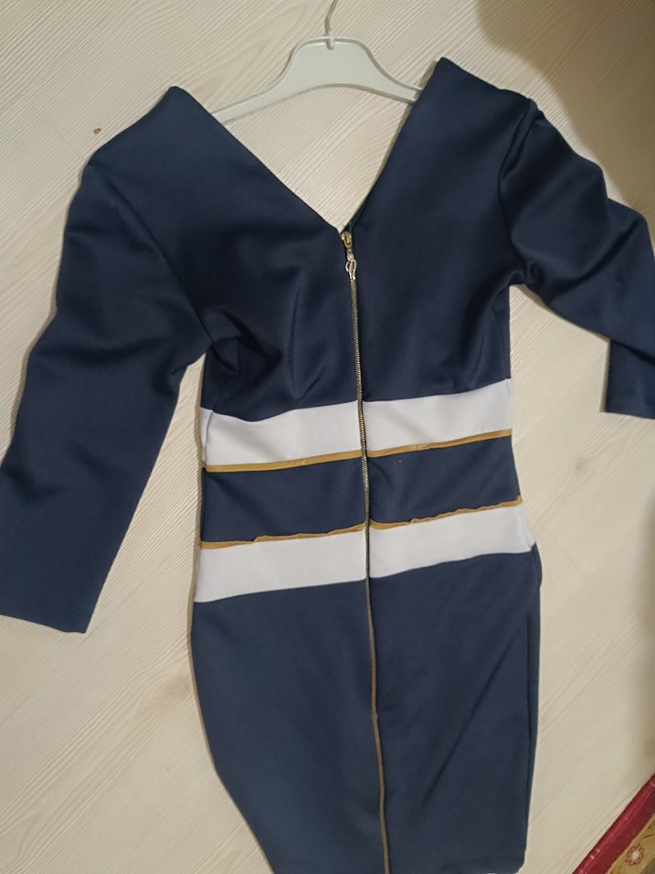 V Yaka Midi Kalem Elbise - Görsel 2