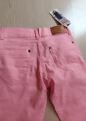 11-12 Yaş Beden Düğmeli Pembe Kız Çocuk Pantolonu
