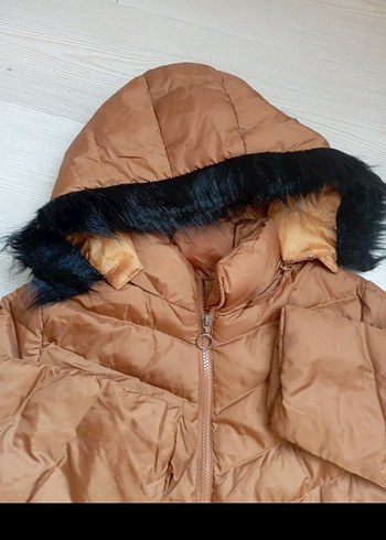 Kürklü Kapüşonlu Kahverengi Kadın Kışlık Mont - Görsel 2