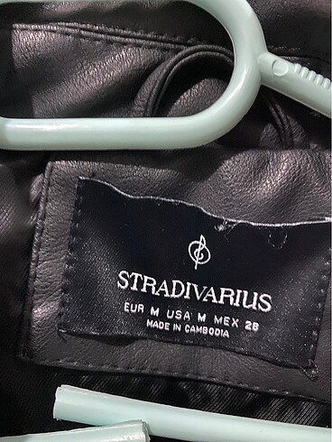 m Beden siyah Renk Stradivarius Suni Deri Biker Ceket
